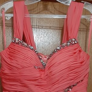 Coarl Dress, May Queen Couture U.S.A Size 4. Prom. Homecoming, Tolo, Dance